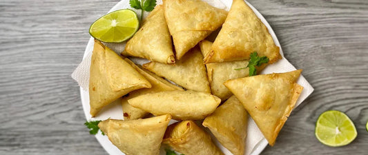 Vegetarian Samosas Recipe: Crispy Potato & Pea Filling