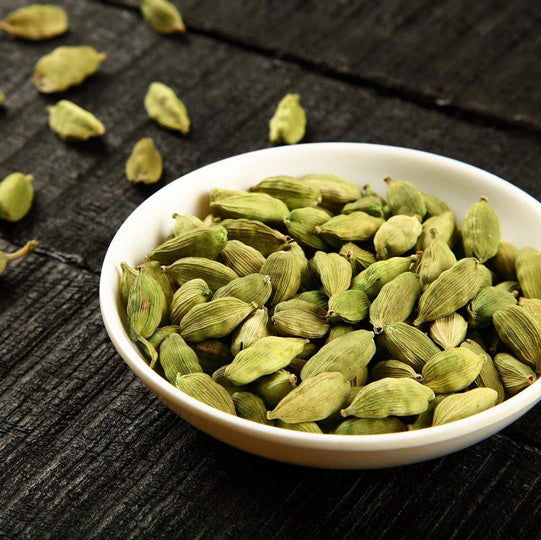 Green Cardamom Pods
